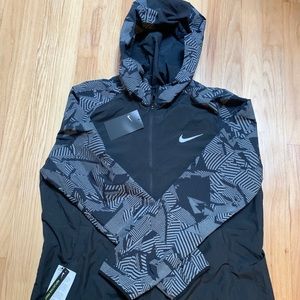 NWT Nike light weight jacket